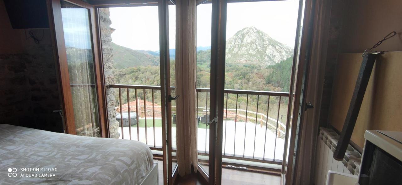 Hotel Granja Paraiso, Oasis Rural & Bienestar Onís Esterno foto