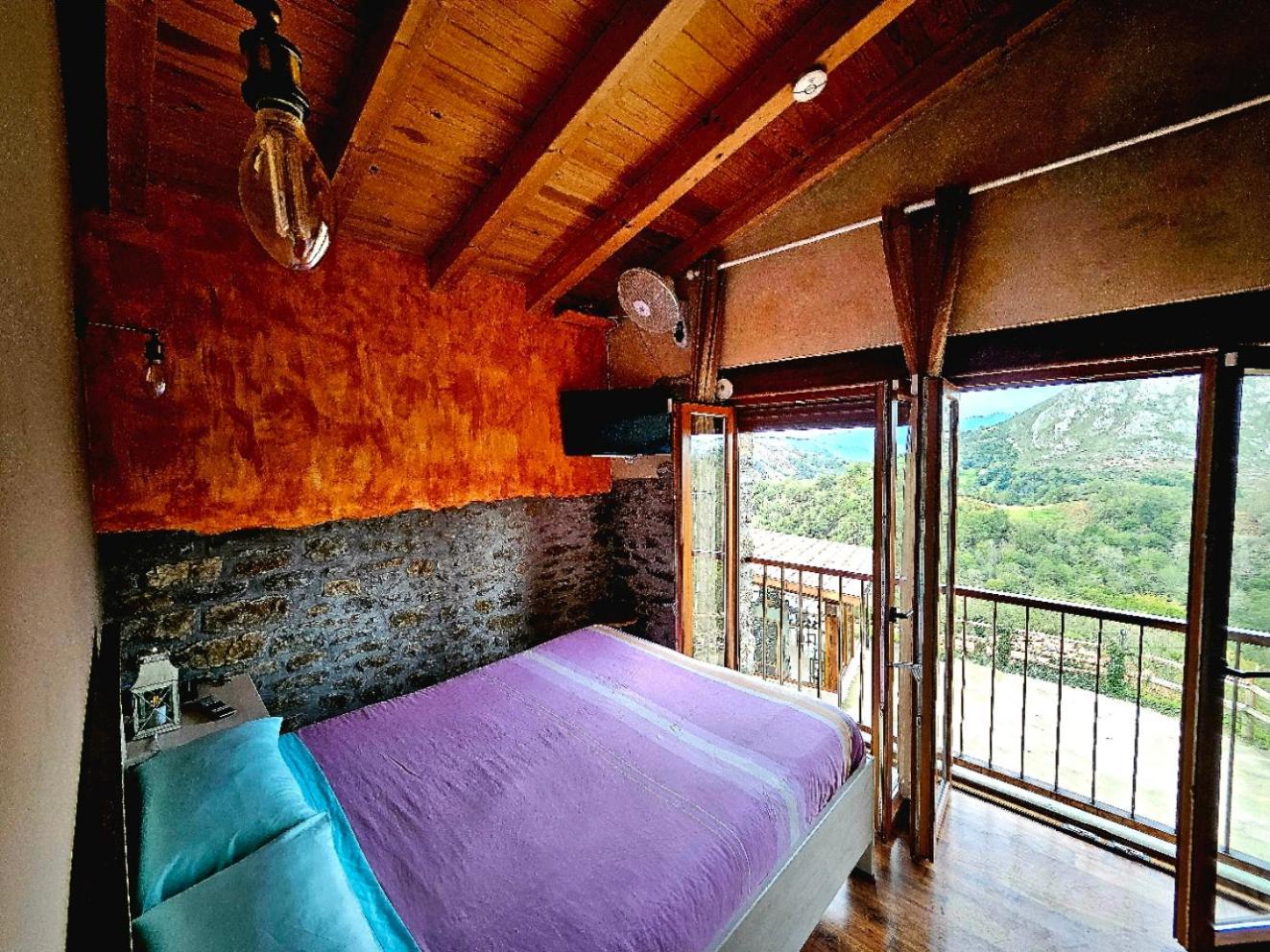 Hotel Granja Paraiso, Oasis Rural & Bienestar Onís Esterno foto