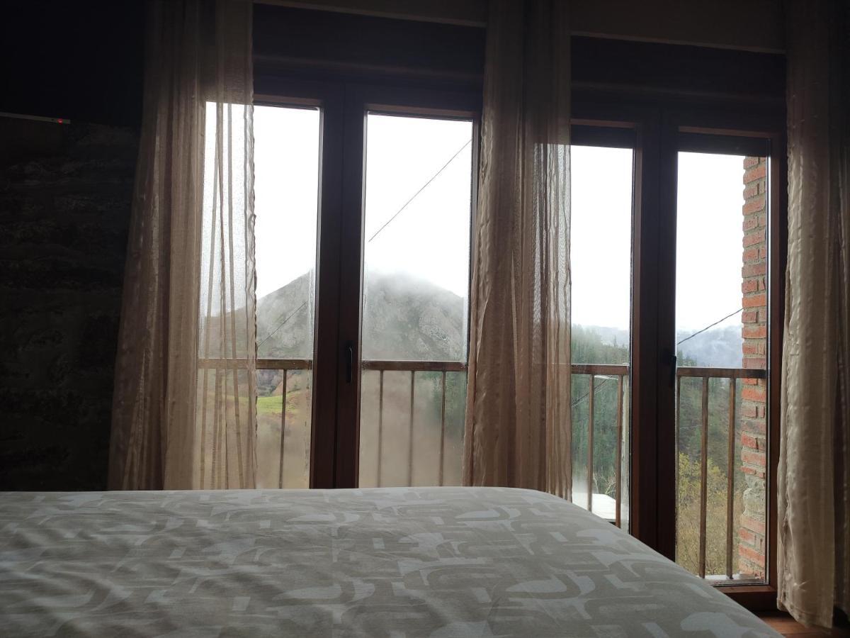 Hotel Granja Paraiso, Oasis Rural & Bienestar Onís Esterno foto